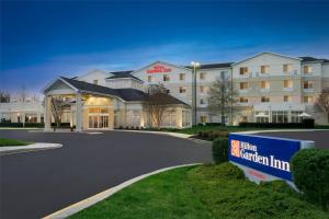 ドーバーにあるHilton Garden Inn Doverのホテルの正面のレンダリング