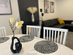 Et opholdsområde på Apartment near old town + 6 billeder