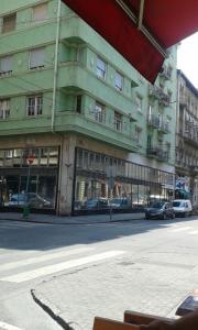 Budova, v ktorej sa apartmán nachádza