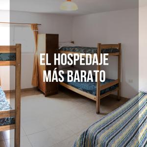 Ένα ή περισσότερα κρεβάτια σε δωμάτιο στο Sol del Norte Salta