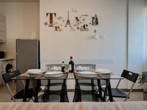 Ảnh trong thư viện ảnh của 2 Suite Matrimoniali - 2 Bagni - Self Check-In ở Turin