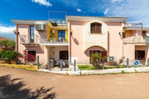 Το κτήριο όπου στεγάζεται  η παραθεριστική κατοικία