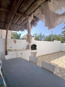 Балкон или терраса в Villa Emma piscine sans vis à vis