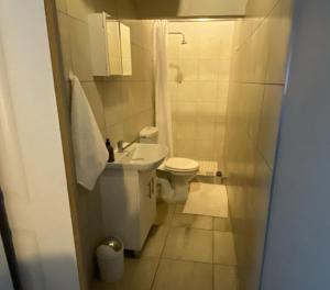 Bilik mandi di Hi-C Self Catering