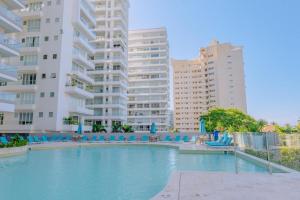 Πισίνα στο ή κοντά στο Apartamento de Playa 1013
