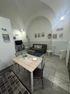 Ruang duduk di Garibaldi House