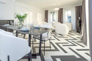 Billede fra billedgalleriet på Rheintal Luxusresidenz in Röhndorf i Bad Honnef am Rhein + 20 billeder