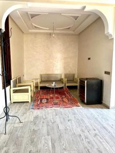 Afbeelding uit fotogalerij van Appartement 2 chambres en ferme avec Piscine Privée in Marrakesh