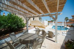 Πισίνα στο ή κοντά στο Villa Rosa Vista