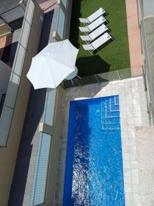 Bazén v ubytování Amarilla Golf Family Villa nebo v jeho okolí