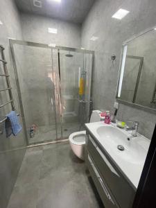 Bilik mandi di Villa Saray +18 gambar