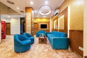 Χώρος καθιστικού στο Hotel Golden Oasis - 5 Minute Walk from New Delhi Railway Station