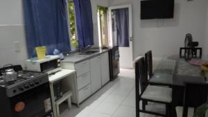 Η κουζίνα ή μικρή κουζίνα στο Departamento Mabel