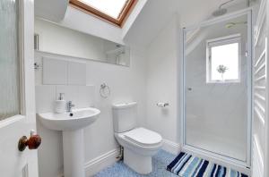 Ένα μπάνιο στο Holbrooks House +13 φωτογραφίες