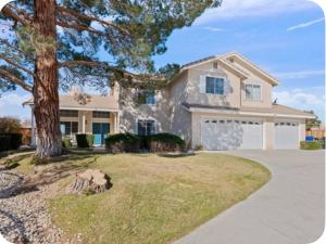 Budova, kde se prázdninový dům nachází