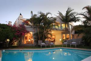 Gallery image of Ocean Watch Guest House in Plettenberg Bay