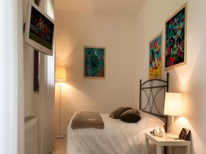 Ένα ή περισσότερα κρεβάτια σε δωμάτιο στο Apartment in Tuscany near Chianti Vineyards +26 φωτογραφίες