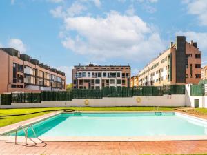 Kolam renang di atau dekat dengan Apartment in Asturias near Playa de Torimbia