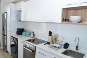 Gallery image of Modern 1BD Apartment with Pool & Braai George in George