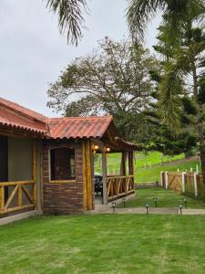 Zahrada ubytování Casa Refugio, Hacienda Olonche, Olon + 4 fotografie