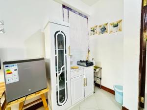 Η κουζίνα ή μικρή κουζίνα στο Beach Studio Apartment +15 φωτογραφίες