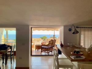 Imagen de la galería de Navarrese vista mare, en Santa Maria Navarrese