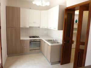 A kitchen or kitchenette at Casa Gianni
