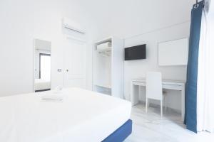 Μια τηλεόραση ή/και κέντρο ψυχαγωγίας στο Aury Home Sorrento Coast