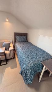 Ένα ή περισσότερα κρεβάτια σε δωμάτιο στο Nisay Home, Apart Suite, N6 +20 φωτογραφίες