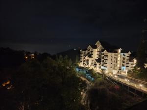 Budova, kde se apartmán nachází + 5 fotografií