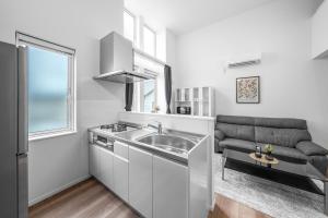 O bucătărie sau chicinetă la Furano Resort Wakaba D +89 fotografii