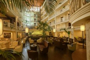 Χώρος καθιστικού στο The Taksim Royal Beach Hotel