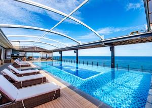 Bazén v ubytování Dyne Resort nebo v jeho okolí