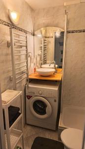 Et badeværelse på Ilona Apartman Harkány