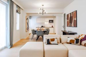 Η κουζίνα ή μικρή κουζίνα στο 2BR Apt Near NATO & EU