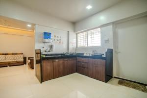 Fotografie z fotogalerie ubytování Star Ashiyana Near Airport 2bhk Spacious Flat v destinaci Kolhápur