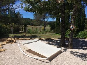 Afbeelding uit fotogalerij van Le Putt-Tee Bastidon in Nans-les-Pins