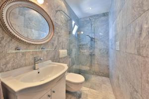 Ένα μπάνιο στο The Old Town Residence - KALKAN +36 φωτογραφίες