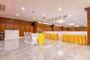 Afbeelding uit fotogalerij van Elong WG international hotel艺龙万国酒店 in Jomtien Beach