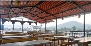 En generel udsigt til bjerge eller udsigt til bjerge taget fra timebasishotellet