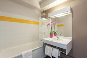 Vonios kambarys apgyvendinimo įstaigoje Appart'City Classic Lyon Part Dieu Garibaldi