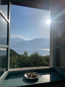 Gallery image of Chalet Como Lake - Dreamy Retreat, footpath only in Griante Cadenabbia
