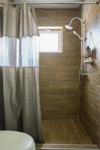 Ένα μπάνιο στο New, cozy & close to everything