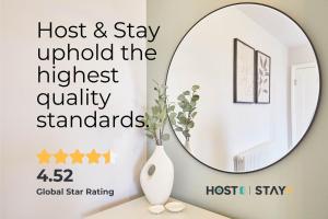 Sijil, anugerah, tanda atau dokumen lain yang dipamerkan di Host & Stay - Sherrington Road Abode