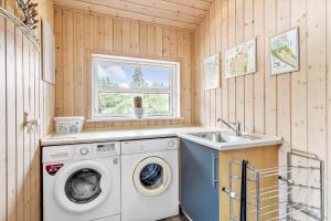 Kuchyň nebo kuchyňský kout v ubytování 0320-Romo-Dyssebjergvej-20