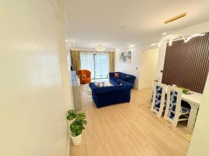 Posezení v ubytování Talia Accomodations + 3 fotografie