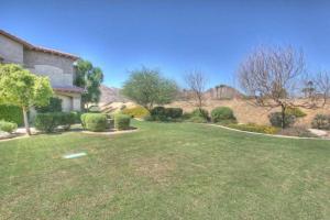 Κήπος έξω από το La Quinta - Coachella Retreat 1 Bd w Pool Sleeps 4