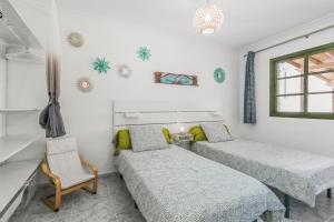 Katil atau katil-katil dalam bilik di Casa Afortunada 3BR Pool Retreat +19 gambar