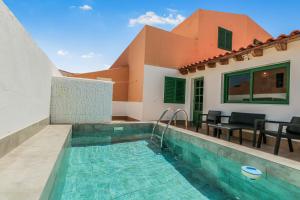 Kolam renang di atau dekat dengan Casa Afortunada 3BR Pool Retreat