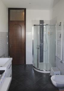Kylpyhuone majoituspaikassa Casa Vacanze Riviera del Brenta